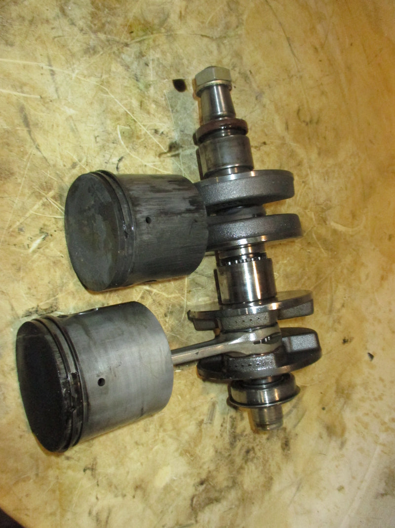 Evinrude Etec 25hp 2 stroke outboard crankshaft