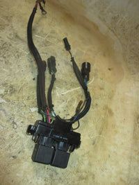 Load image into Gallery viewer, Johnson 150hp 60 Degree 2 stroke outboard trim relay and harness (586228)
