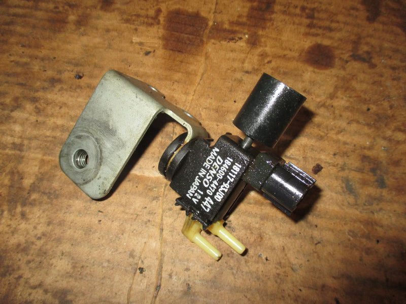 Suzuki DF150A 150hp 4 stroke outboard vacuum switch valve (18117-93J00)