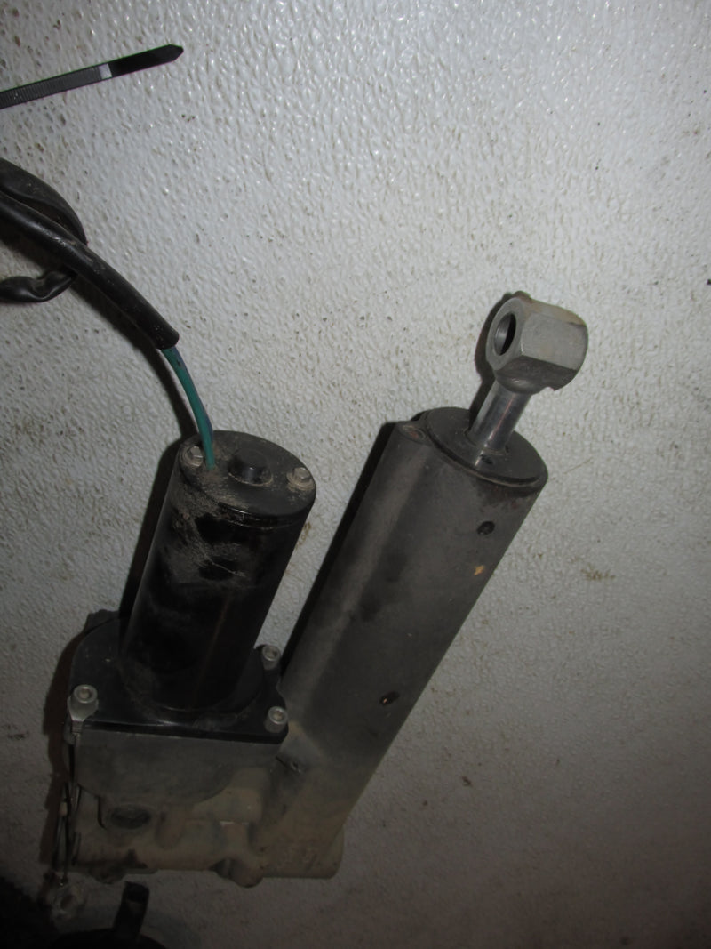 Mercury Force 40hp 2 Stroke Outboard Tilt Trim Unit