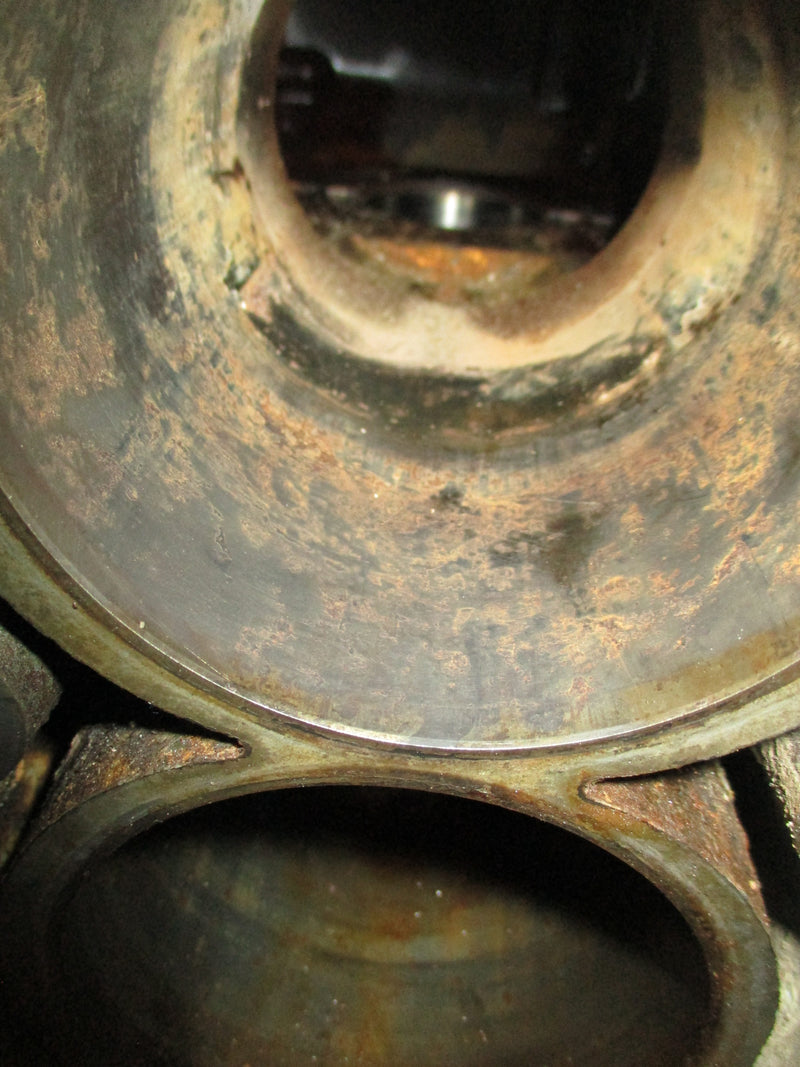 Honda BF150 outboard crankcase block
