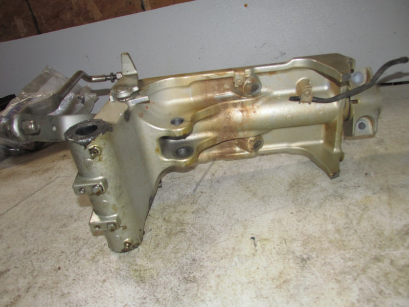 Honda BF150 150hp Outboard 20" Swivel Bracket (50201-ZW1-040ZA)