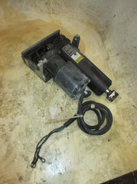 Load image into Gallery viewer, Mercury Mariner 75hp 2 stroke outboard 3 Wire Tilt Trim Unit (824051)
