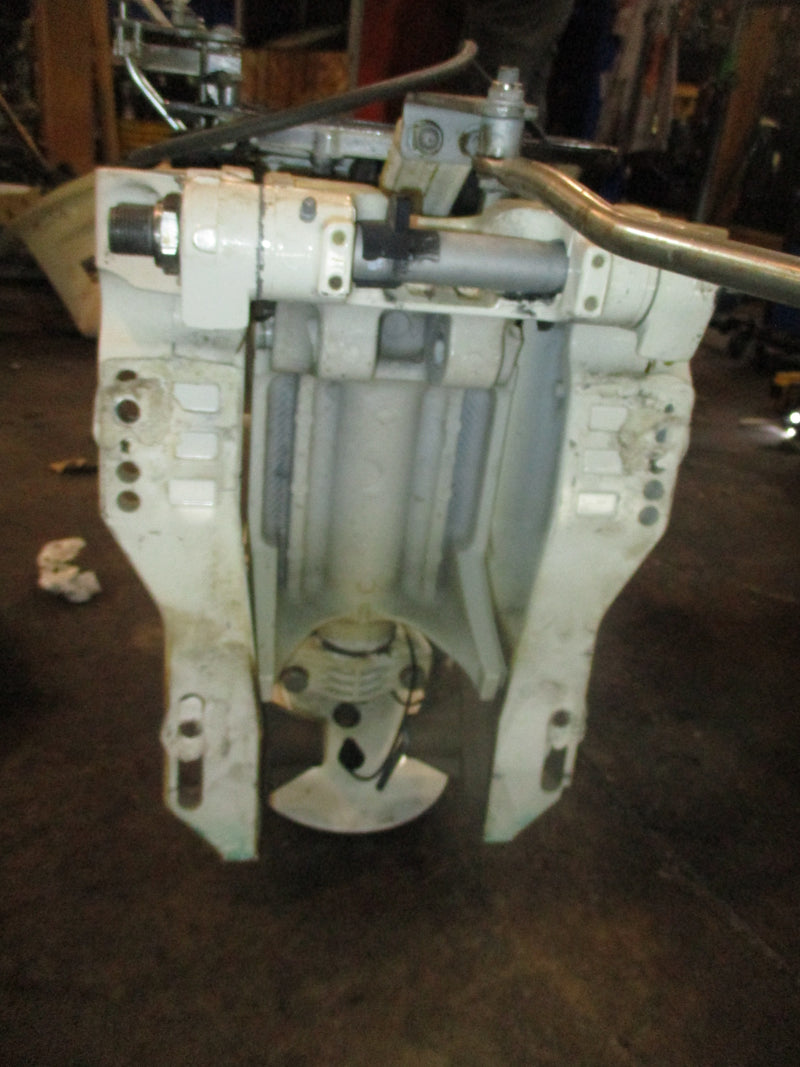 Suzuki DF90A 4 stroke outboard 20" shaft mid section