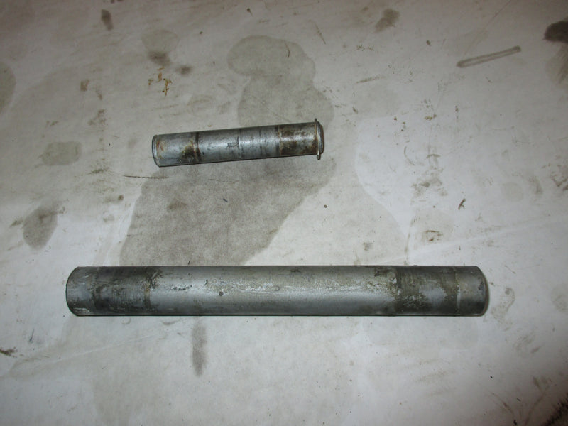 Suzuki DF150A 150hp 4 stroke outboard upper and lower trim pin (48321-87D03)