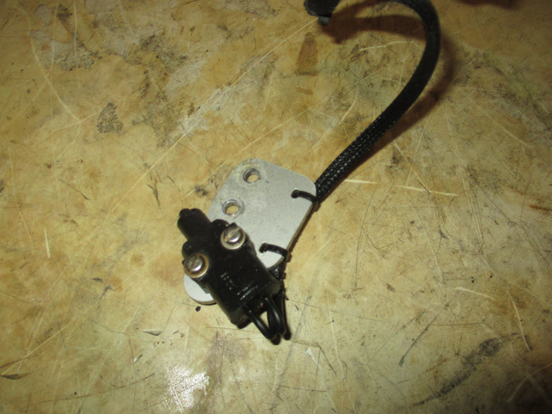 Evinrude Etec 25hp 2 stroke outboard neutral switch (586780)