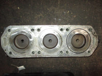 Load image into Gallery viewer, Mercury 150hp 2 Stroke 2.5L outboard Starboard Cylinder Head (858281)
