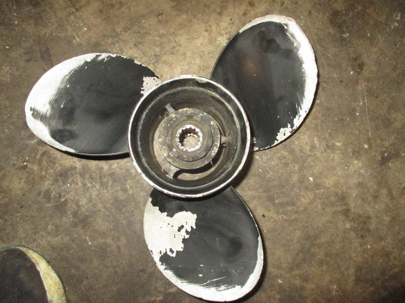 Mercury 150hp 2 Stroke 2.5L outboard Aluminum Propellor 15 X 17P