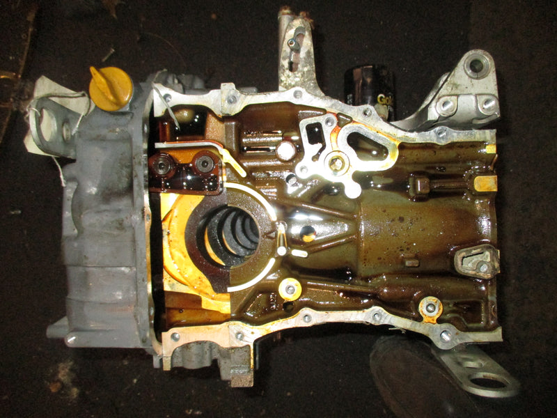 Honda BF150 outboard crankcase block