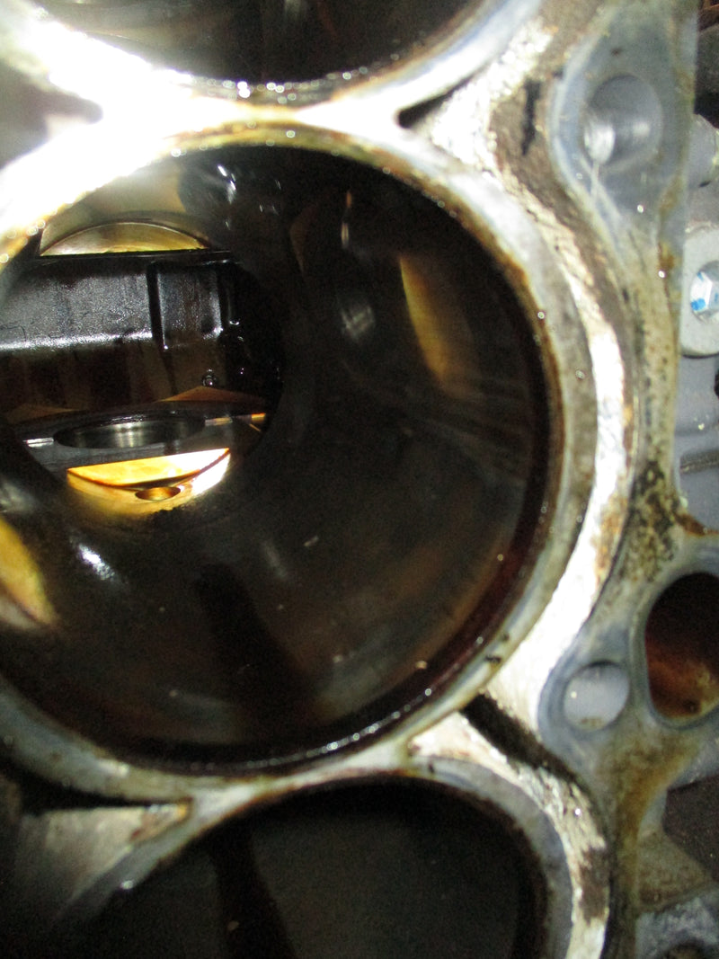 Honda BF150 outboard crankcase block