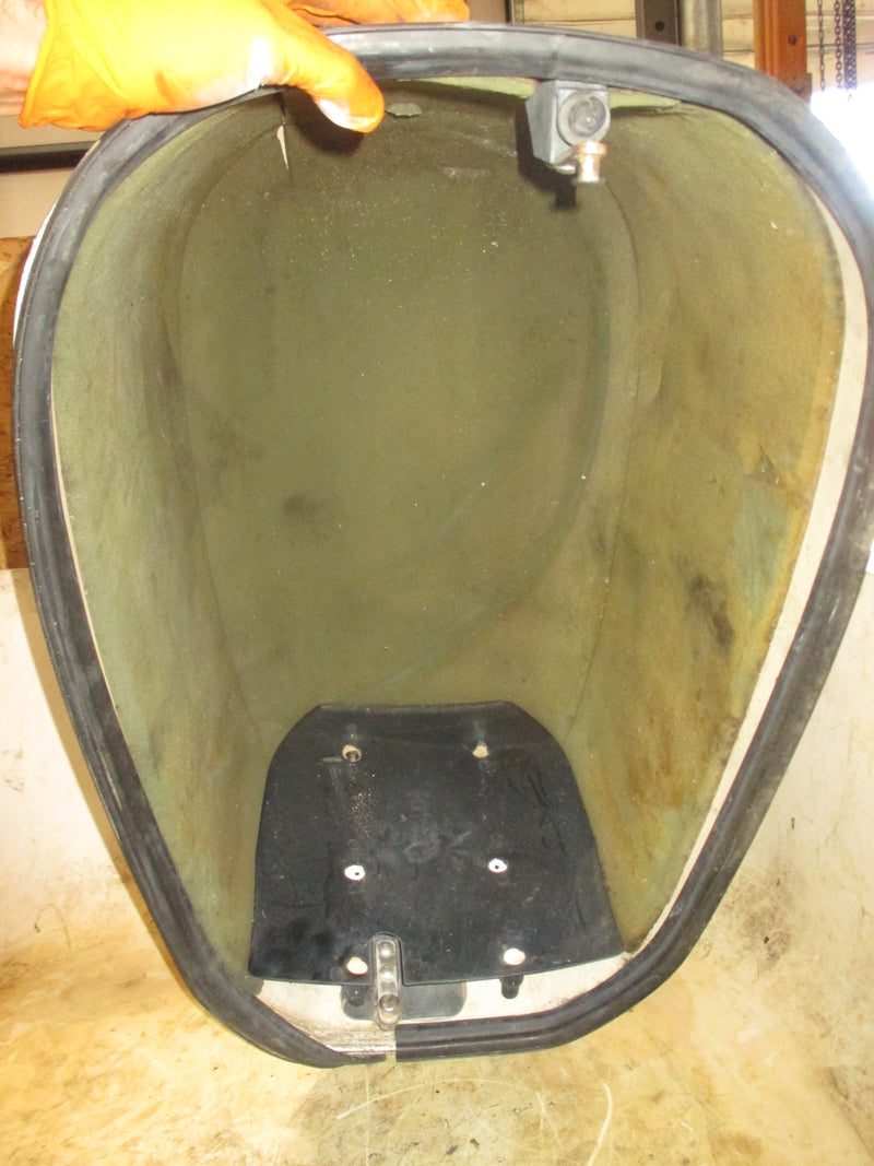 Evinrude Ficht 175hp 2 stroke outboard Top cowling