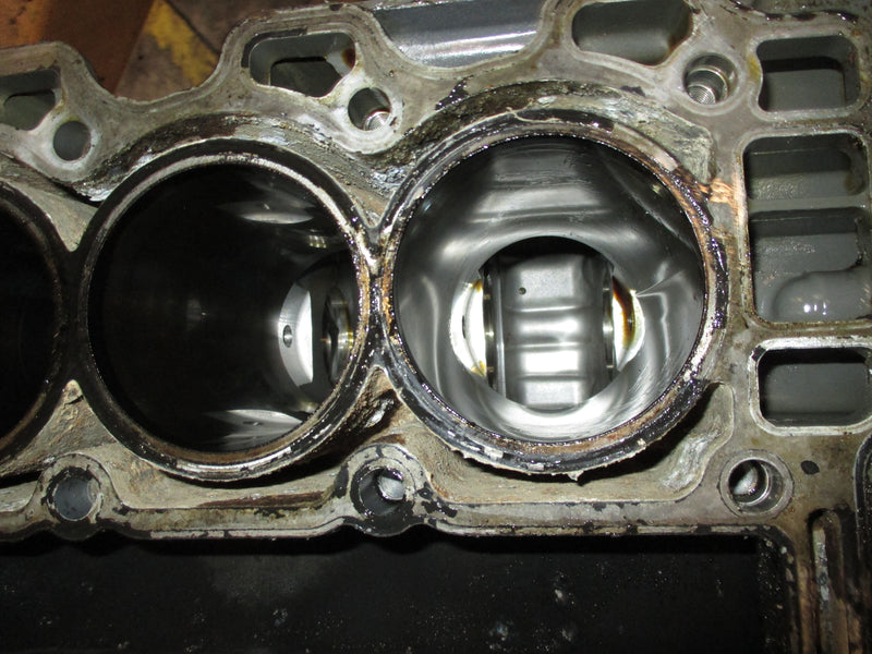 Honda BF90A 90hp outboard crankcase block