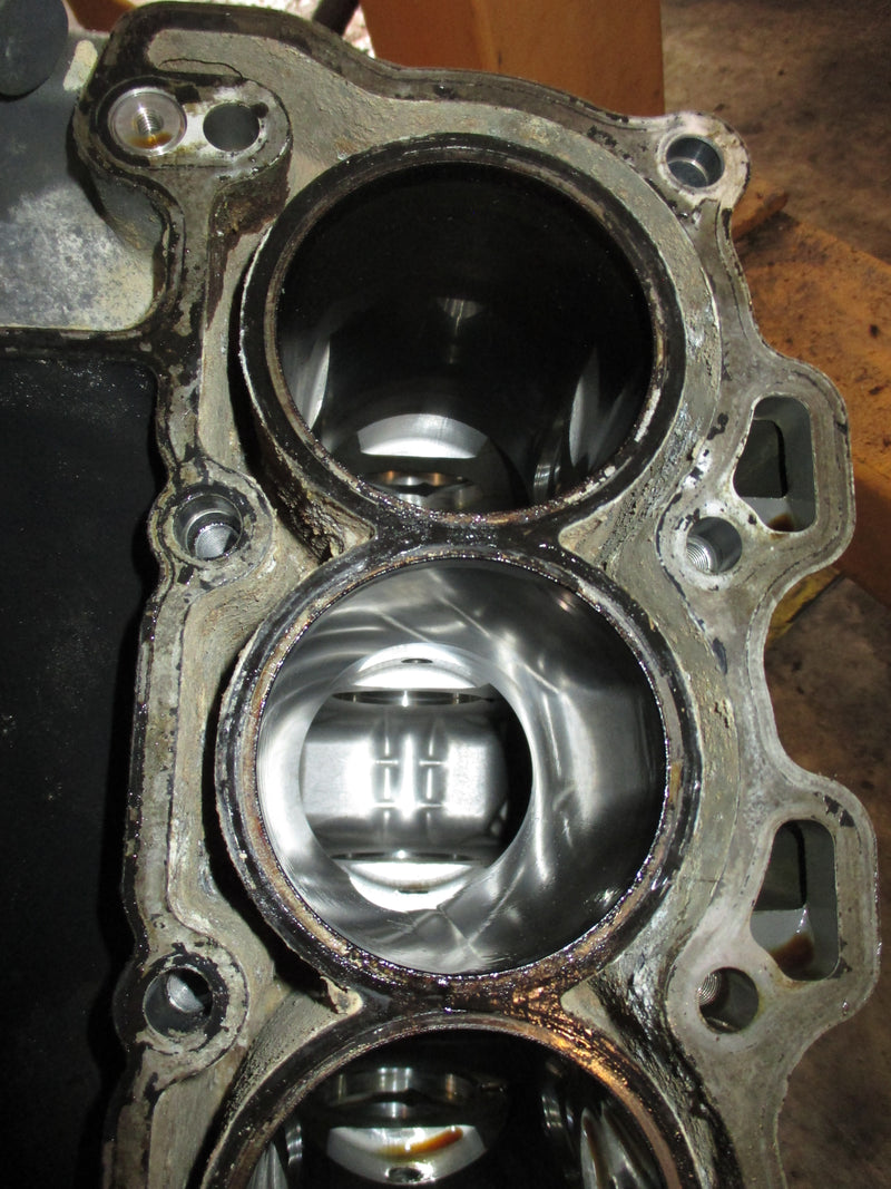 Honda BF90A 90hp outboard crankcase block