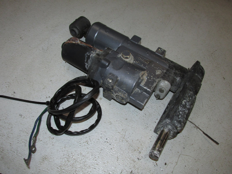 Yamaha 40hp 2 stroke Outboard Tilt Trim unit (62Y-o1)