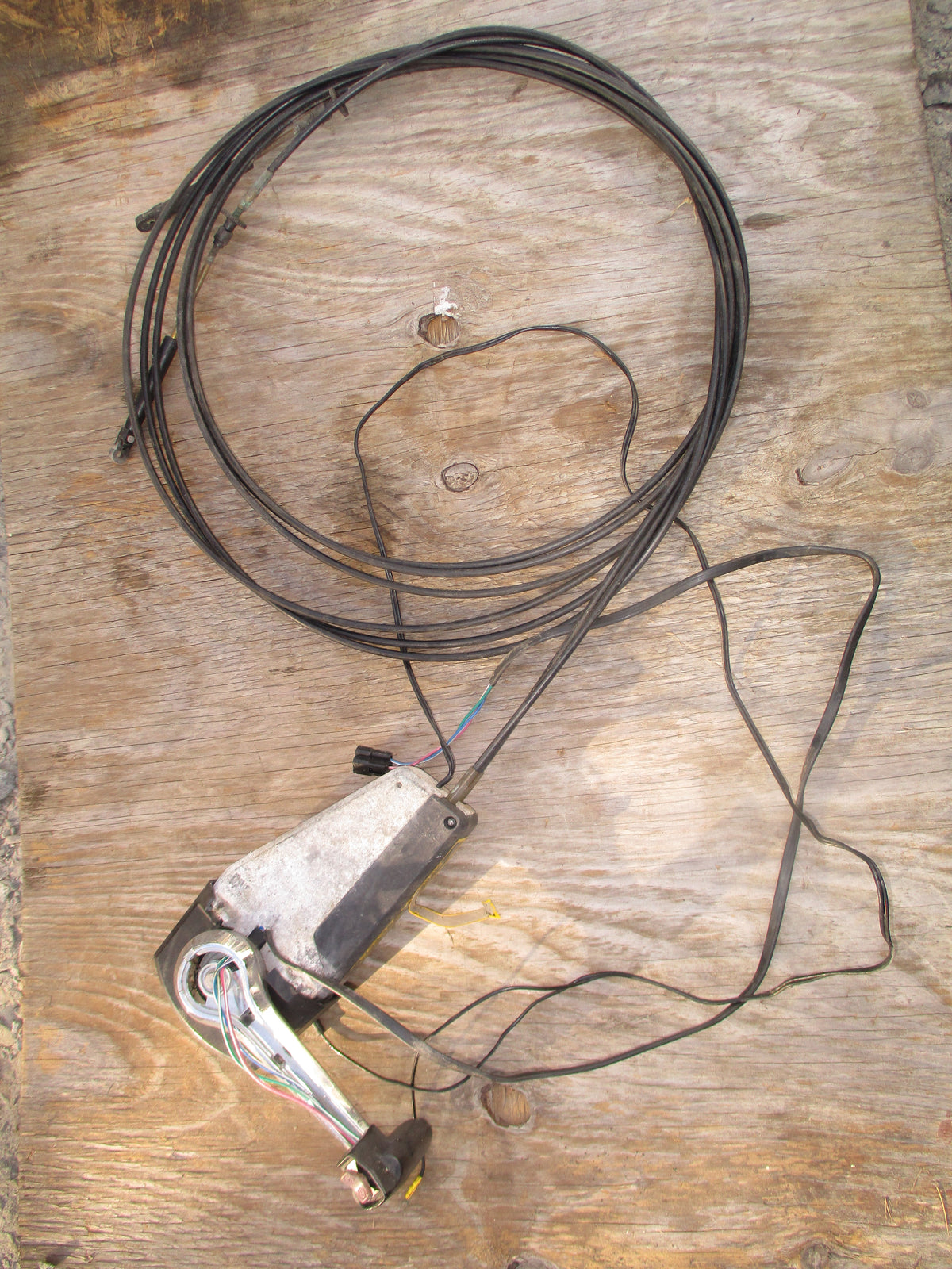 Johnson Evinrude outboard OMC top mount control box w/ 20' cables