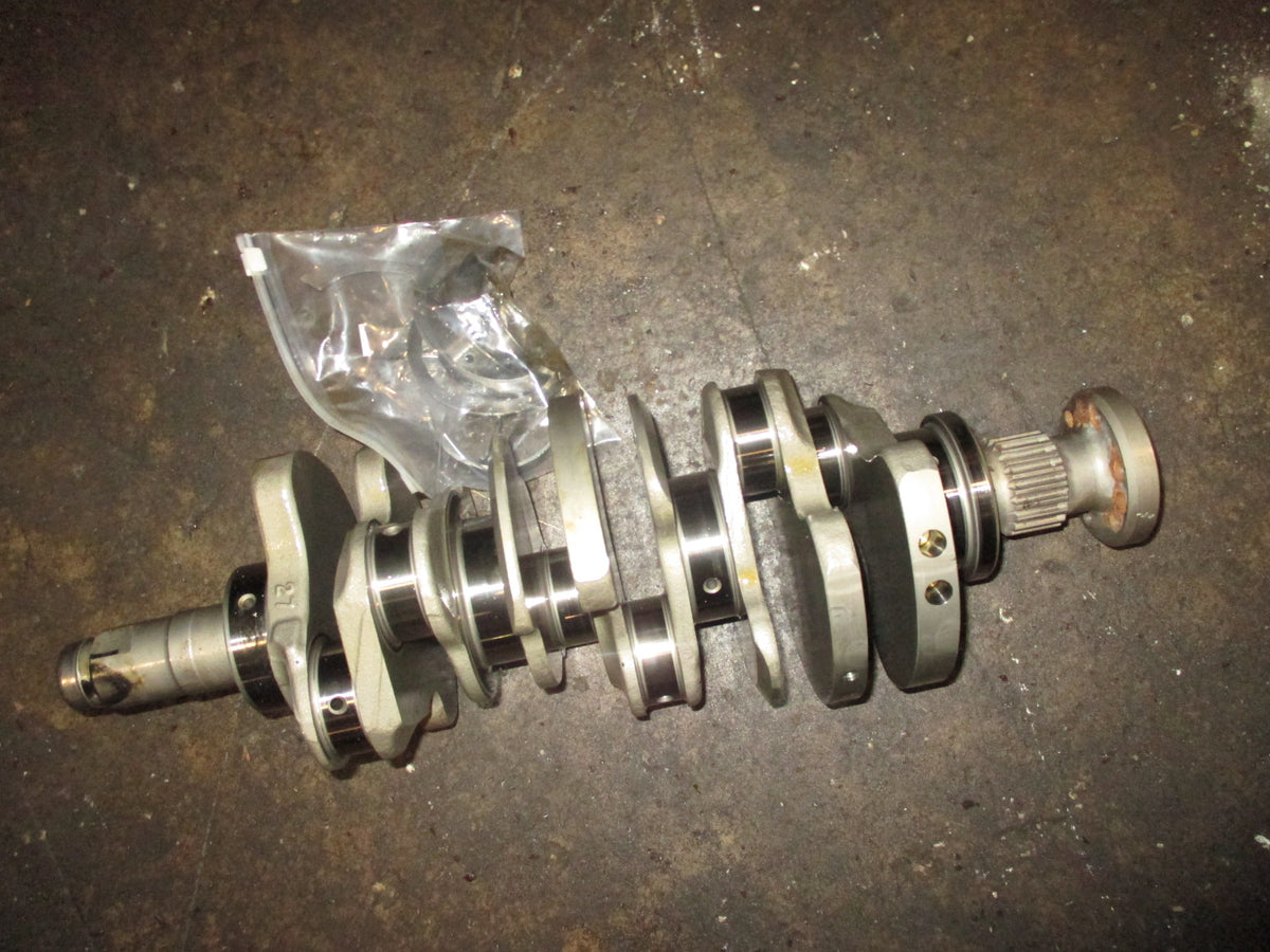 Yamaha 4.2L 300hp outboard crankshaft (6CB-11410-00)