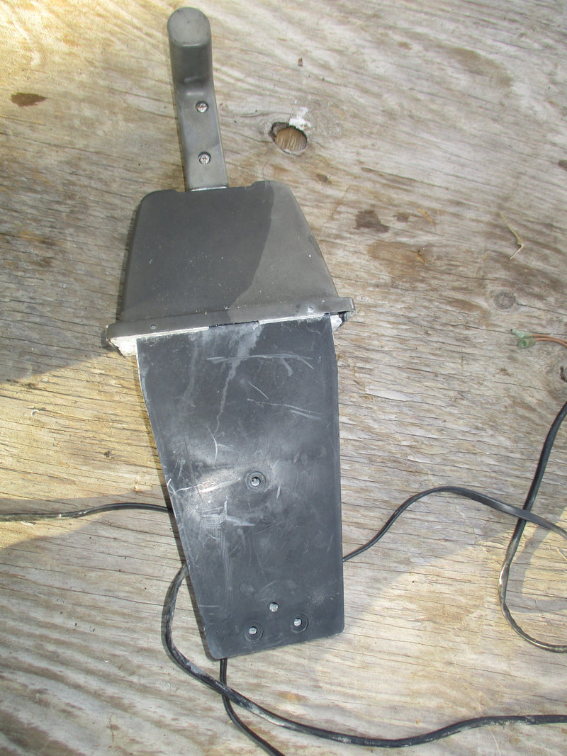 Yamaha outboard 704 top mount control box READ DESCRIPTION