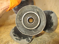 Load image into Gallery viewer, Johnson 115hp 2 stroke outboard aluminum propellor (14 1/2x19)
