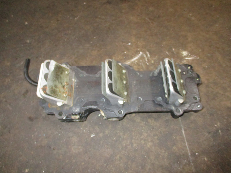 Johnson 50hp 3 cyl outboard intake manifold with reeds (339971)