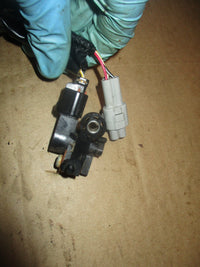 Load image into Gallery viewer, Suzuki DF90A 4 stroke outboard Trim Sender
