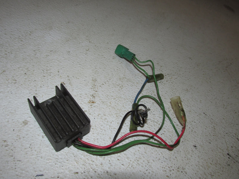 Yamaha 40hp 2 stroke Outboard Rectifier Regulator (6H2-81960-10)