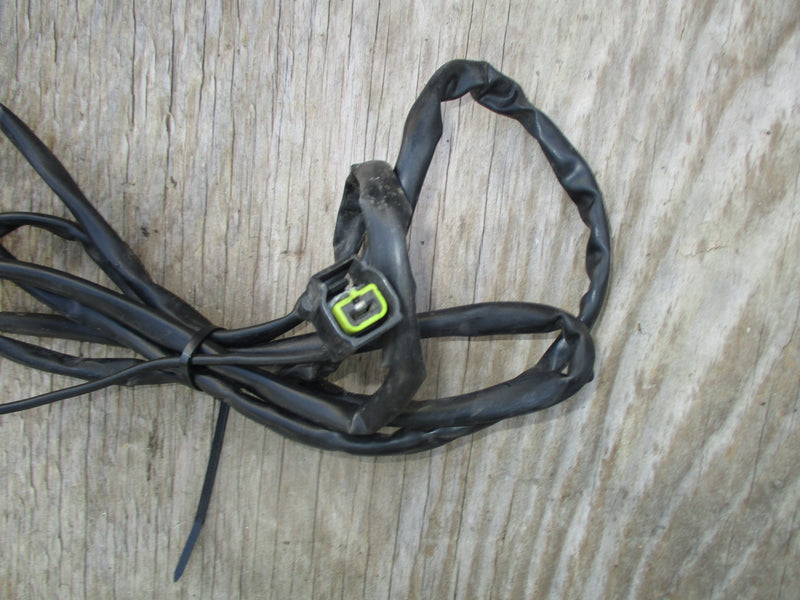 Yamaha outboard battery charging harness