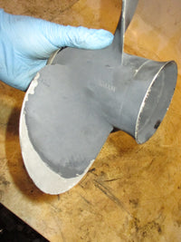 Load image into Gallery viewer, Evinrude ETEC 25hp outboard aluminum propeller 10.5 x 11 (765049)
