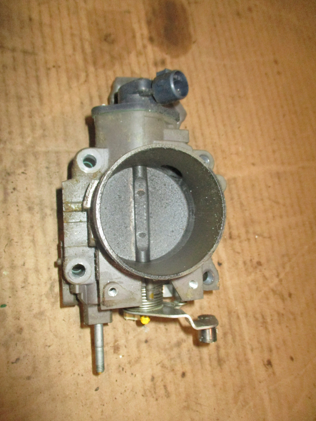 Honda BF225A 225hp outboard throttle body with sensor (16400-ZY3-A01)