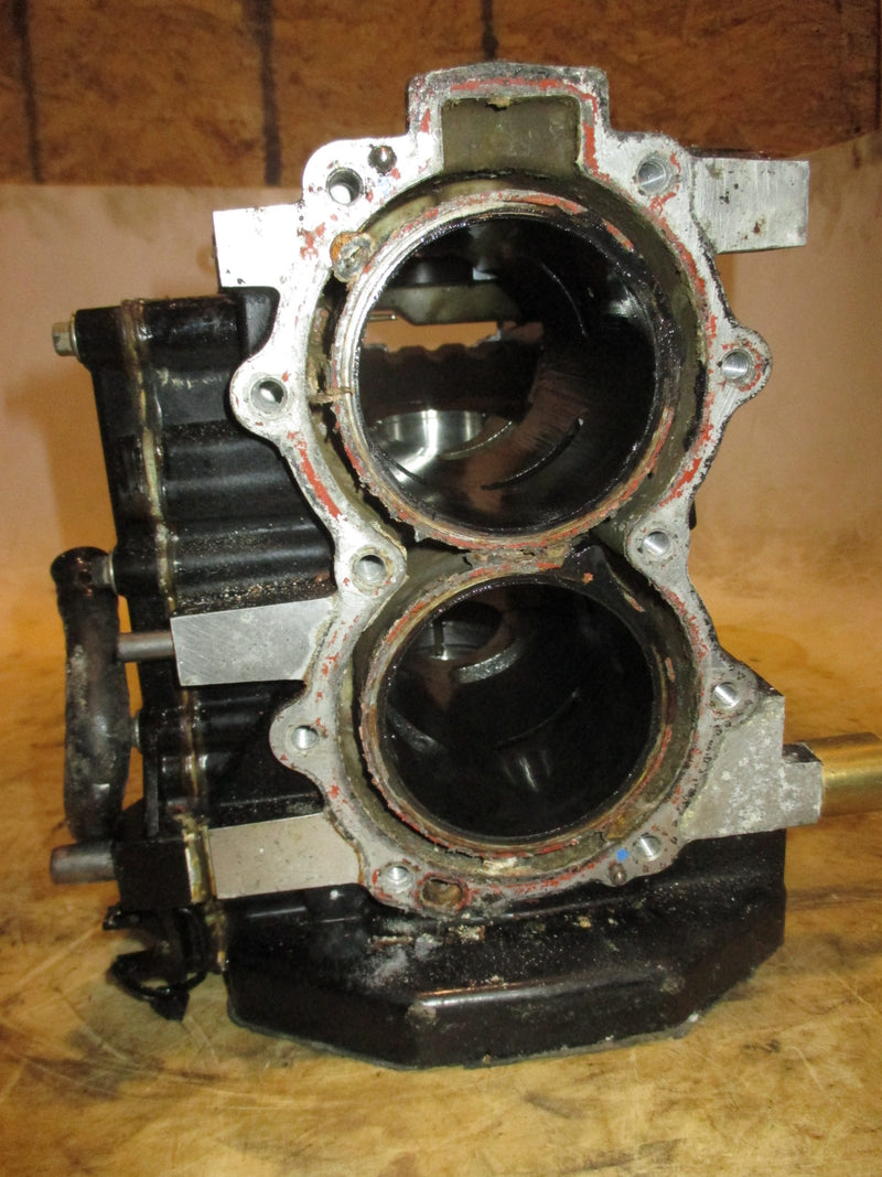 Evinrude ETEC 25hp outboard crankcase block (353115) SOLD AS IS