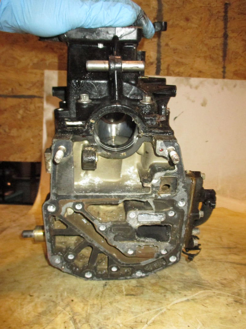 Evinrude ETEC 25hp outboard crankcase block (353115) SOLD AS IS