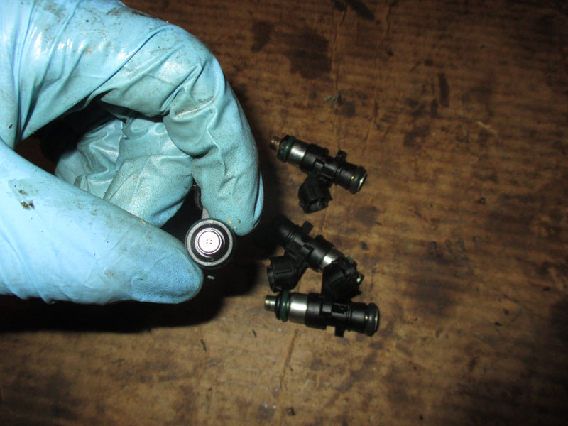 Yamaha 4.2L 300hp outboard fuel injector set (6AW-13761-00)