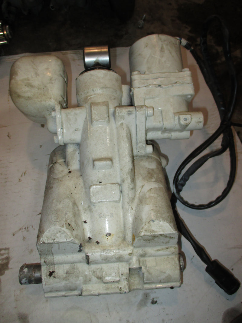 Honda BF90A 90hp outboard Showa tilt trim unit