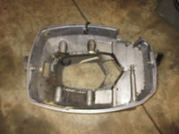 Load image into Gallery viewer, Johnson 90hp 60 degree 2 stroke outboard side cover set (433338-433339)
