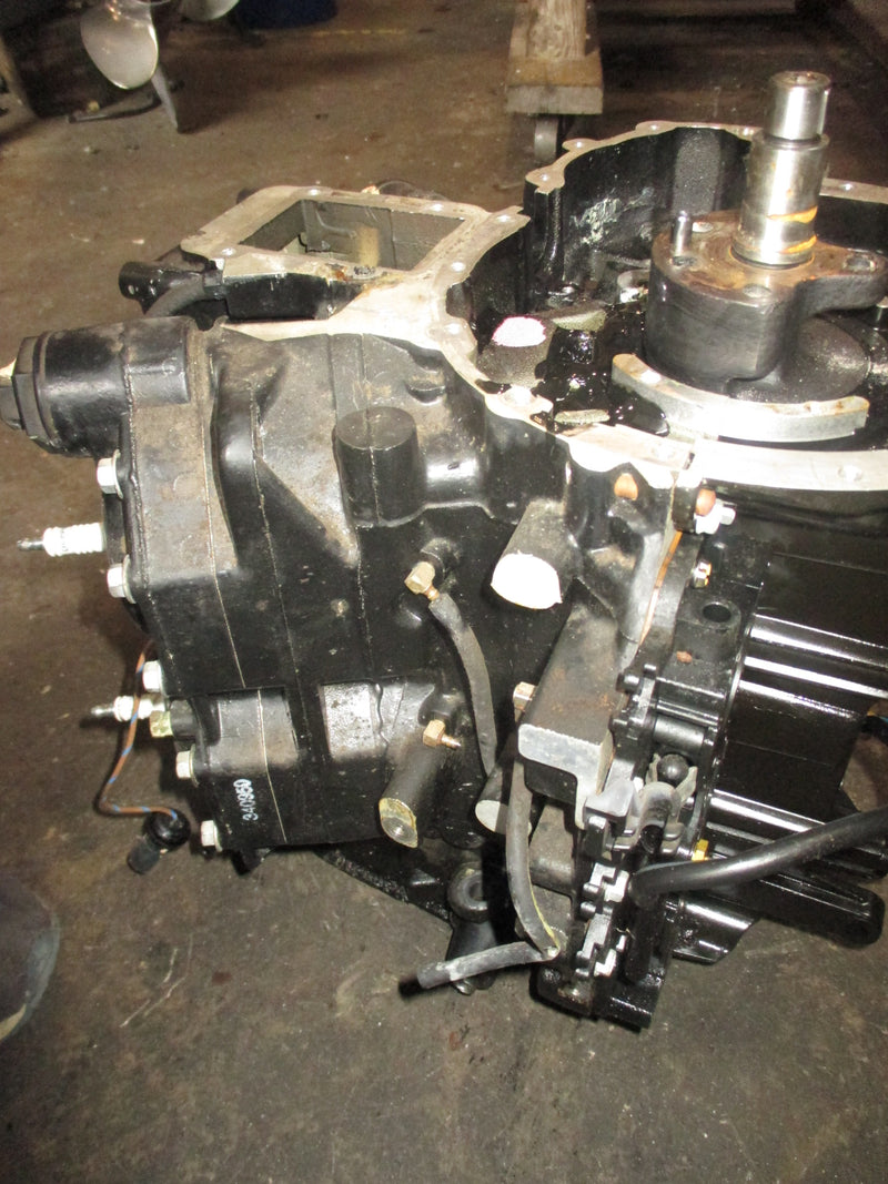 Johnson 90hp 60 degree 2 stroke outboard crankcase powerhead (0438922)
