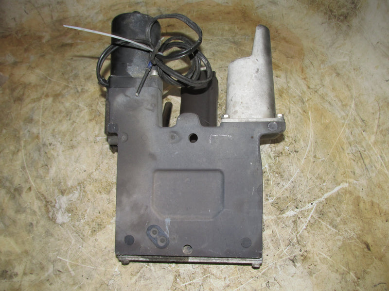 Mercury XR6 150hp 2 Stroke Outboard Tilt Trim Unit
