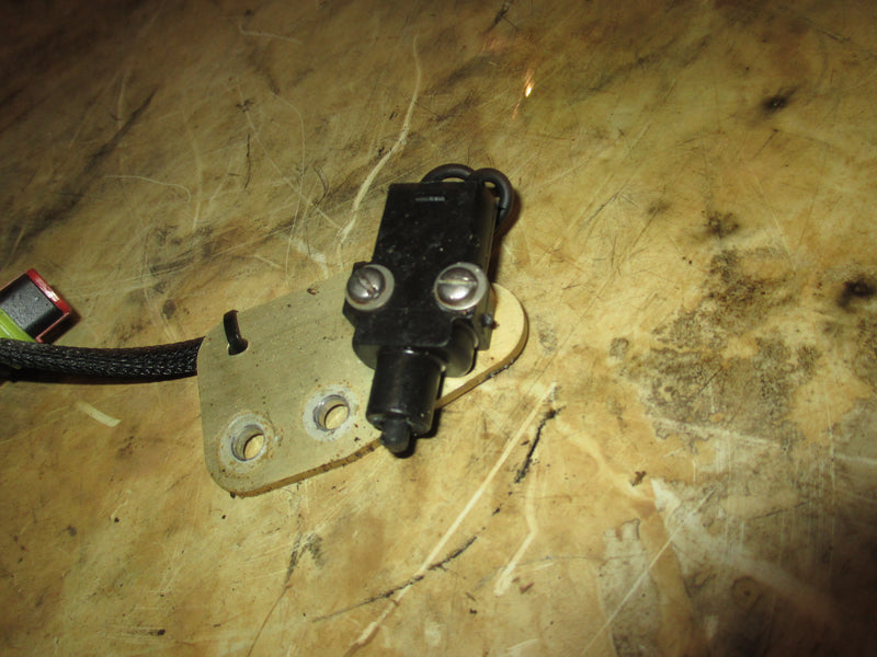 Evinrude ETEC 25hp outboard neutral switch (586780)