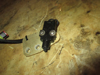 Load image into Gallery viewer, Evinrude ETEC 25hp outboard neutral switch (586780)
