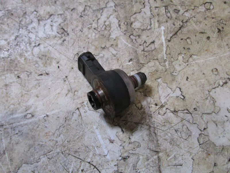 Mercury 115hp Optimax 2 Stroke Outboard Gray air injector (884595)