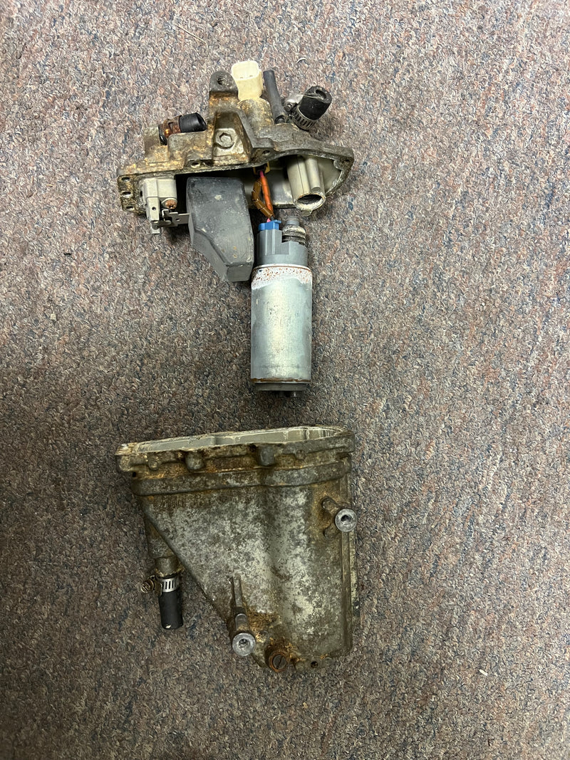Yamaha 115hp 4 stroke outboard VST (68V-14180-01-00) PARTS ONLY