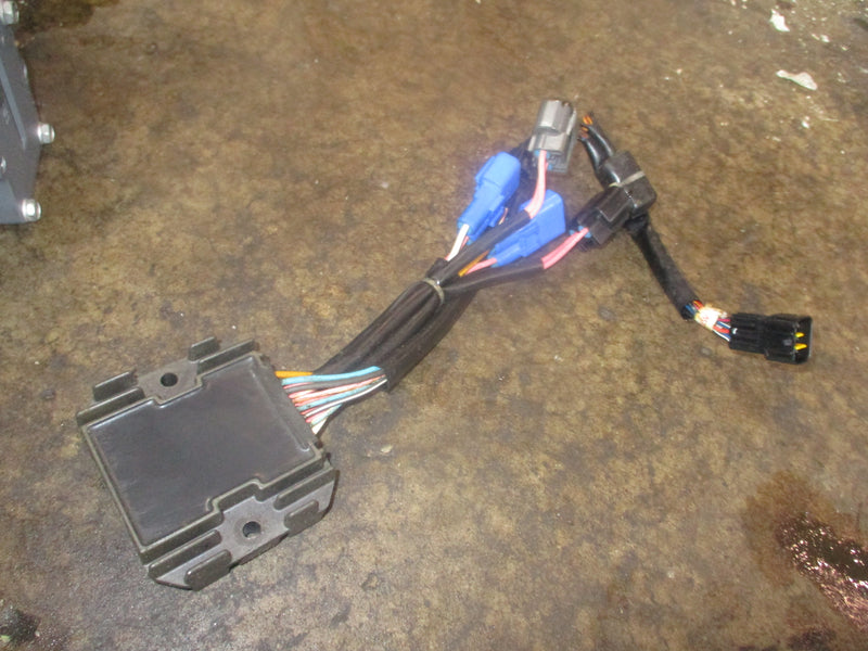 Yamaha 225hp 4 stroke outboard drive unit (69J-83306-01-00)