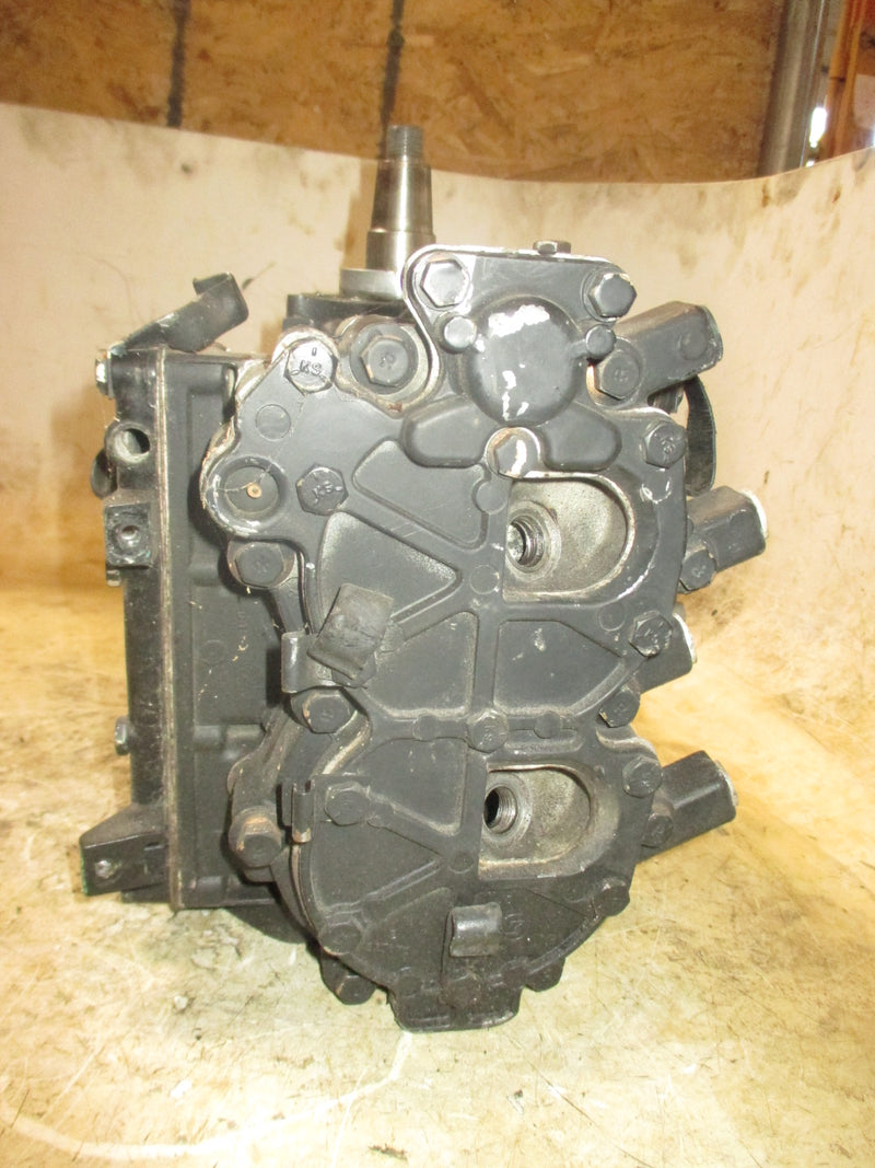 Johnson 28hp 2 stroke outboard crankcase powerhead