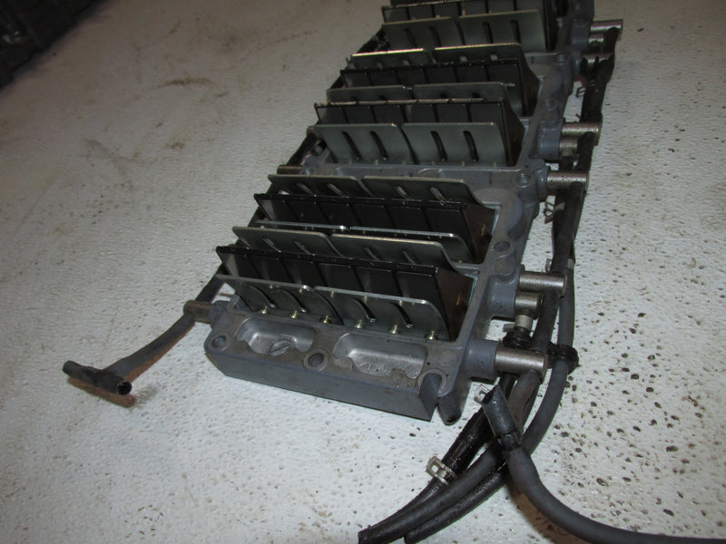 Yamaha Vmax HPDI 225hp outboard Intake Manifold/Reeds (60V-13610-00)