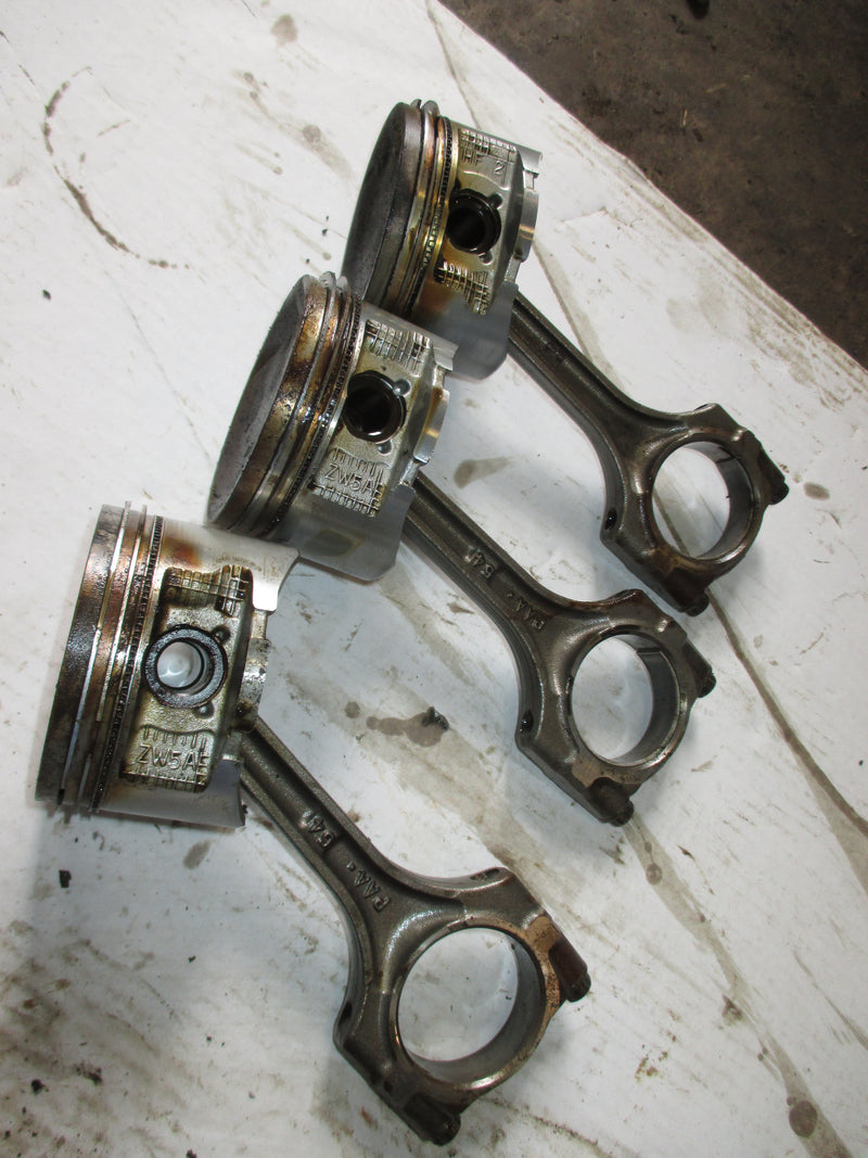 Honda BF130A 130hp outboard piston and rod set of 3 (13101-ZW5-010)