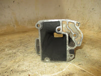 Load image into Gallery viewer, Johnson 28hp 2 stroke outboard exhaust manifold (330648)
