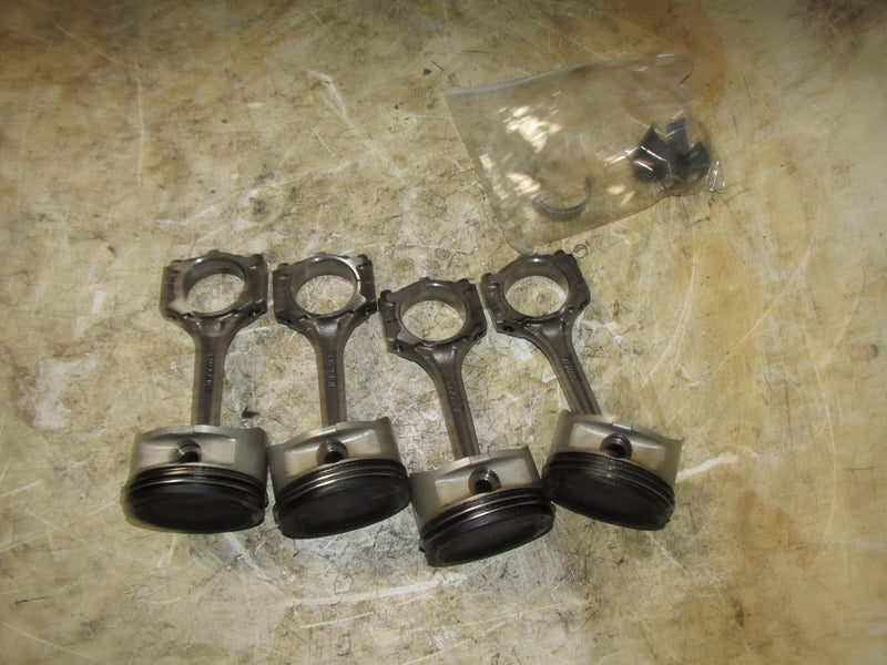 Yamaha 115hp 4 Stroke Outboard Piston and Rod Set (68V-10)