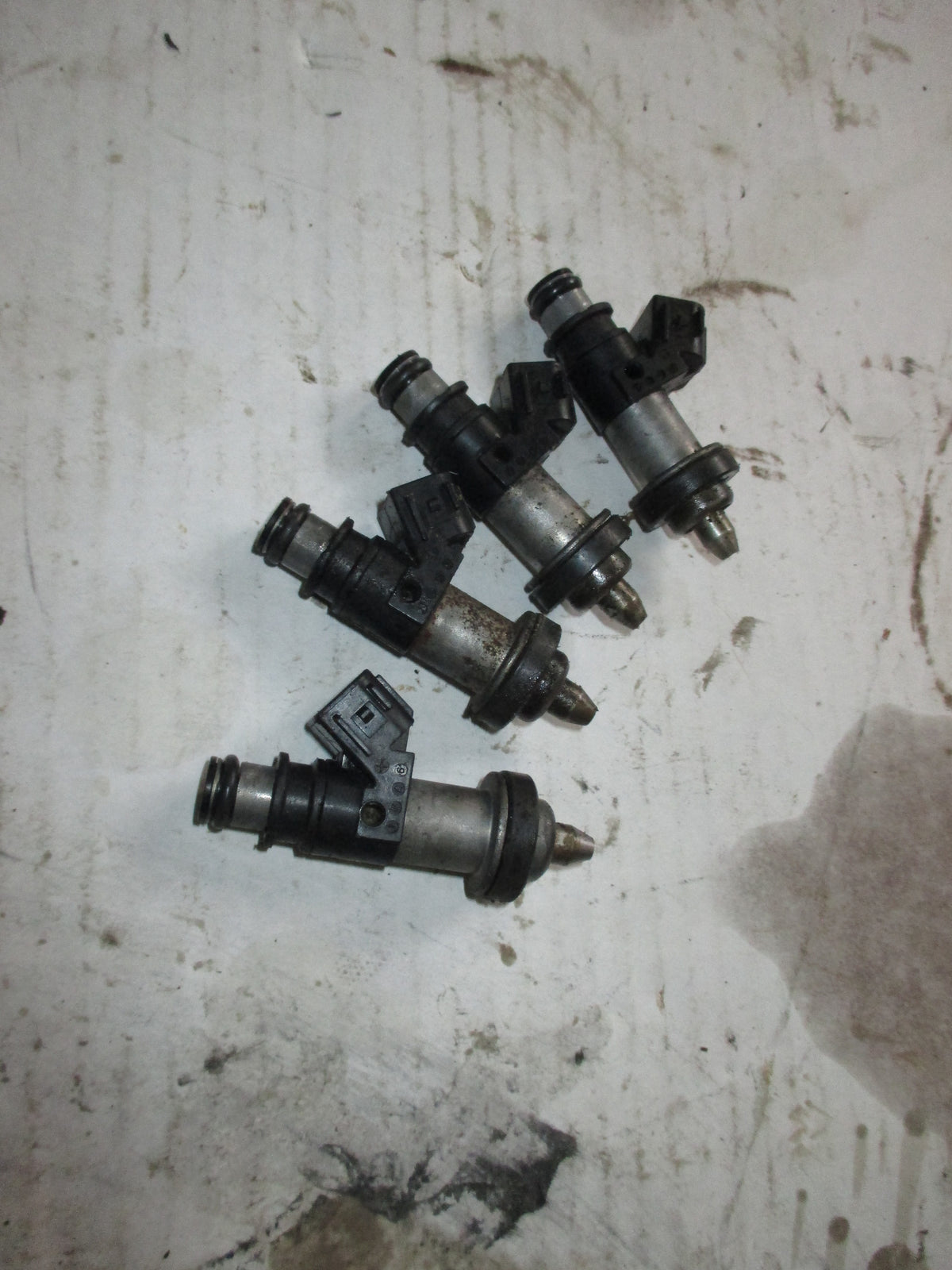 Honda BF130A 130hp outboard fuel injector set (16406-ZW5-000)