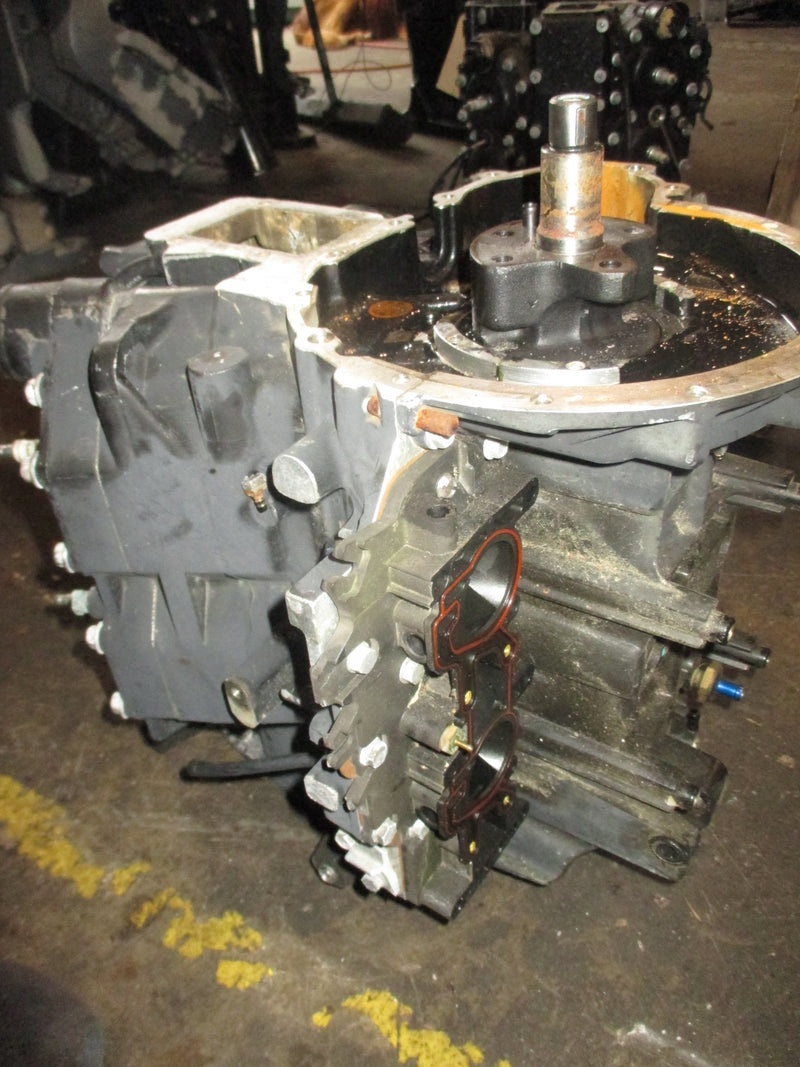 Johnson 90hp 60 degree 2 stroke outboard crankcase powerhead