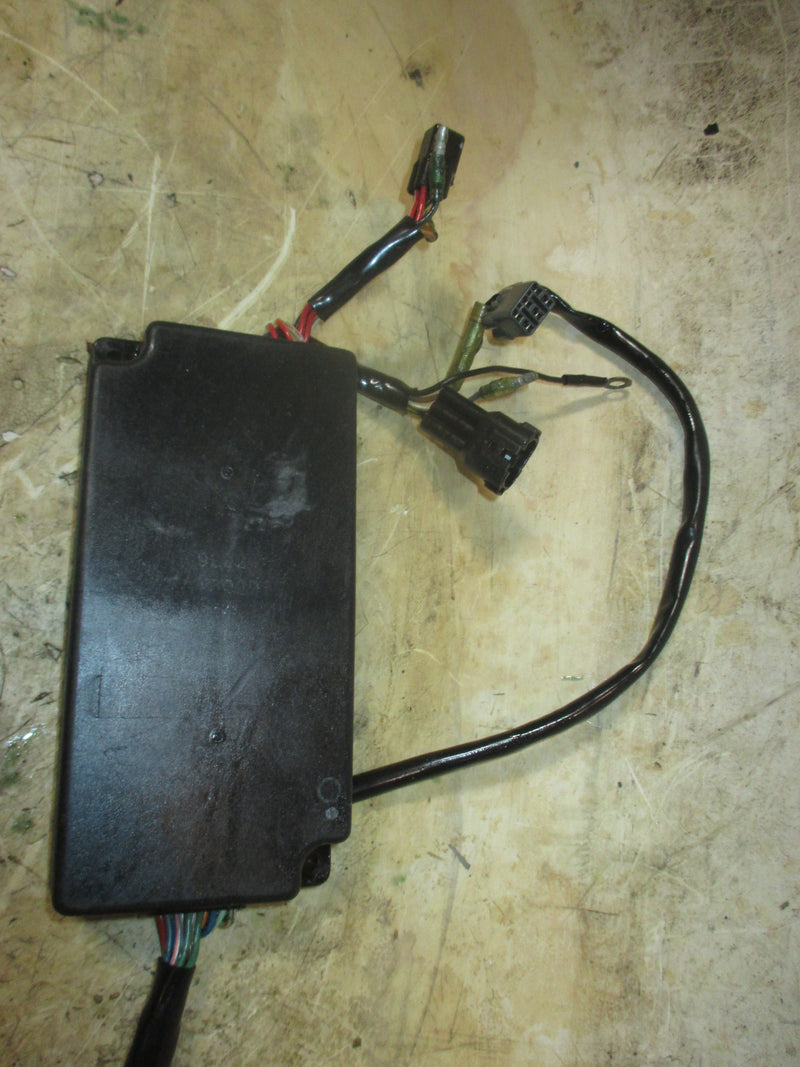 Suzuki DT225 225hp 2 stroke outboard ignition control module (92E2)