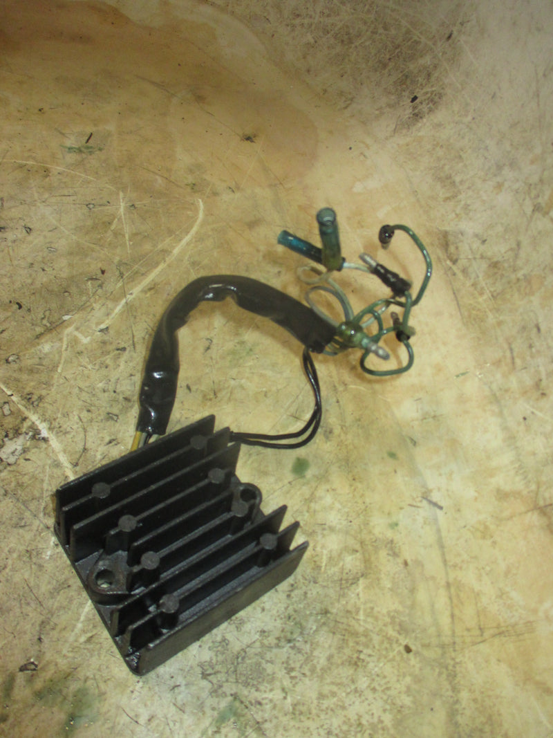 Suzuki DT225 225hp 2 stroke outboard rectifier regulator (32800-92E10)