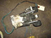 Load image into Gallery viewer, Johnson 90hp 60 degree 2 stroke outboard tilt trim unit
